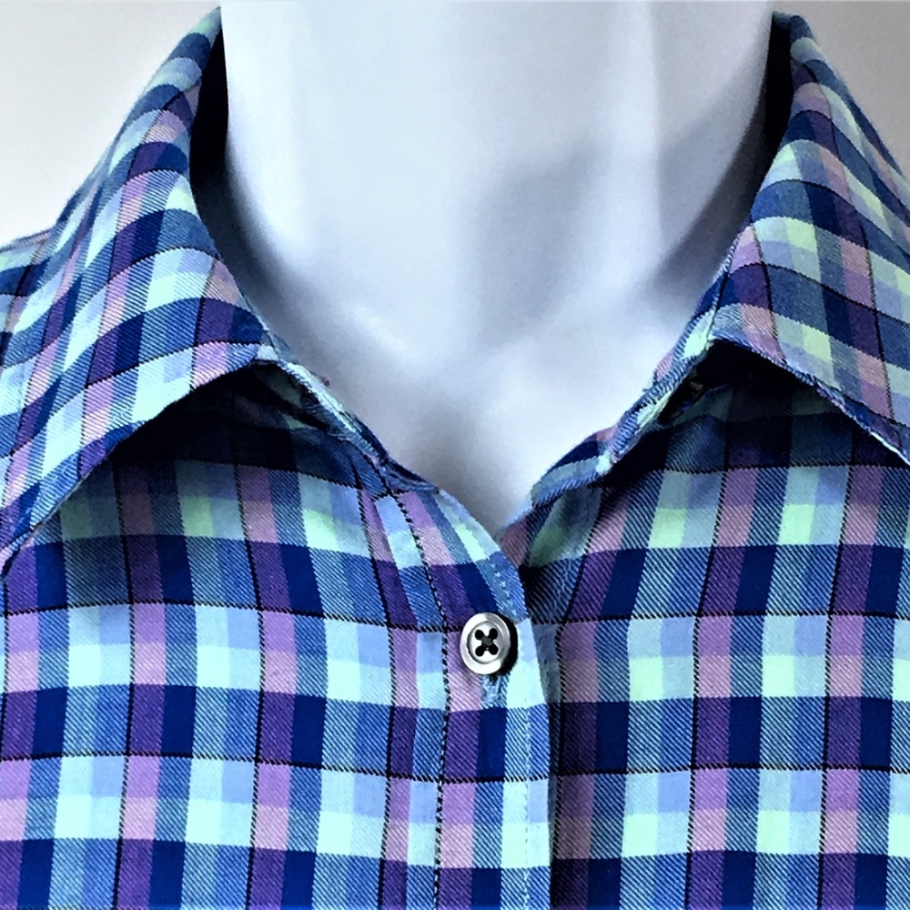TALBOTS Casual Button Down Shirt Size M
